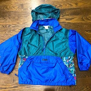 Vintage Columbia, women’s medium windbreaker jacket, old school retro
